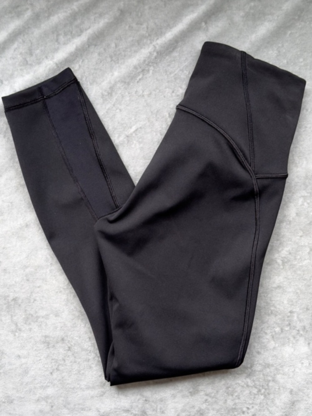Lululemon Wunder Under Black Leggings (6) & Strappy Sports Bra (4) Set - Picture 7 of 12
